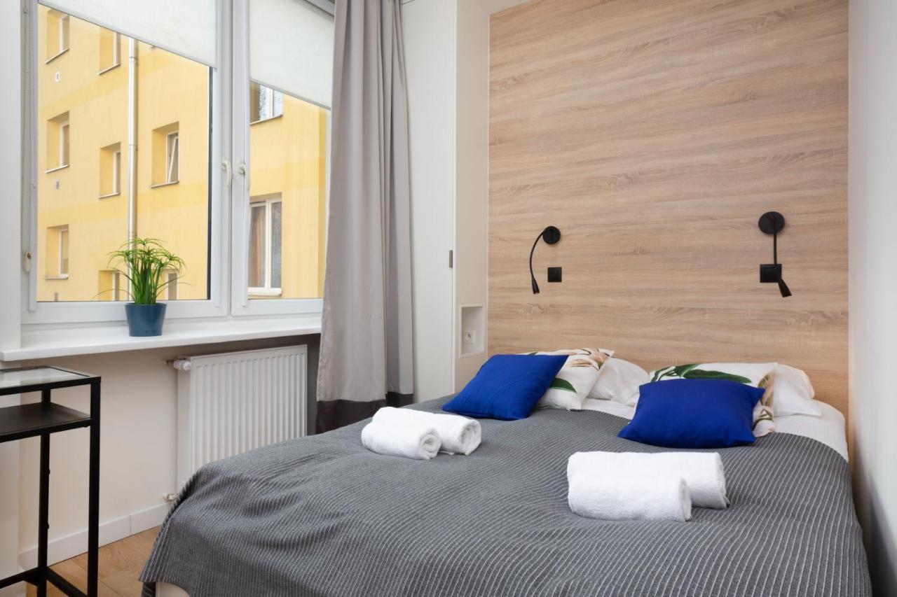 Family City Center Apartment By Renters Prestige Warsaw Exterior photo